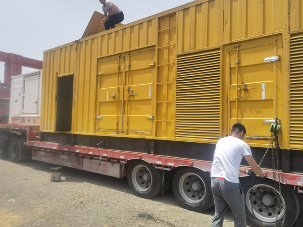 沙坪坝汽油发电机对供油装置的要求