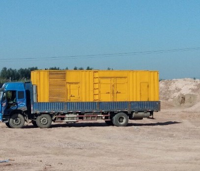 沙坪坝海拔3000m以上地区的变压器外绝缘距离应如何确定？