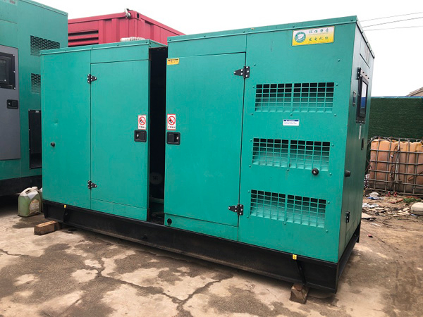 沙坪坝怎样合理控制磷酸铁锂蓄电池的充放电倍率以延长其使用寿命？